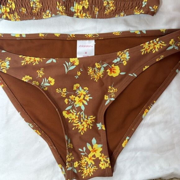 Xhilaration Floral Brown/yellow Bikini Set. Size Medium. - Picture 5 of 9